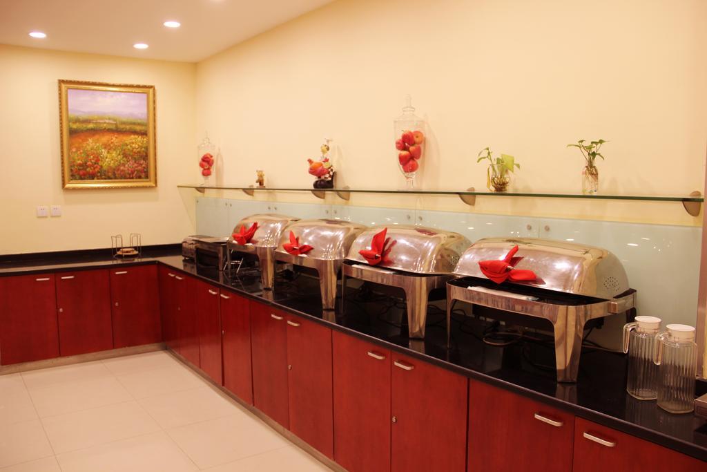 Hanting Express Jinzhou Luoyang Road Central Avenue Eksteriør billede